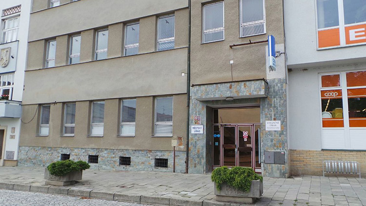 V Konici zruší „finančák“