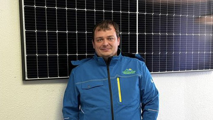 Michal Lakomý: „Lidé chtějí být soběstační a s fotovoltaikou  tuto možnost ohledně elektřiny mají“
