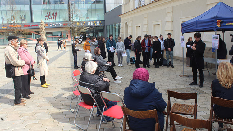 I v Prostějově četli jména obětí holokaustu