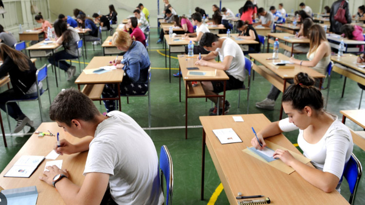 Systém selhává v řešení nedostatku míst na středních školách