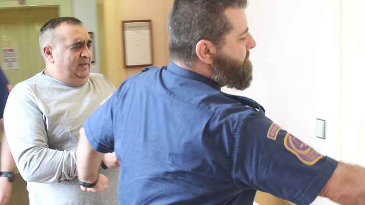 Na základě fiktivního domu ve Vídni vymámil  6,5 milionu korun. Dostal za to sedm let!