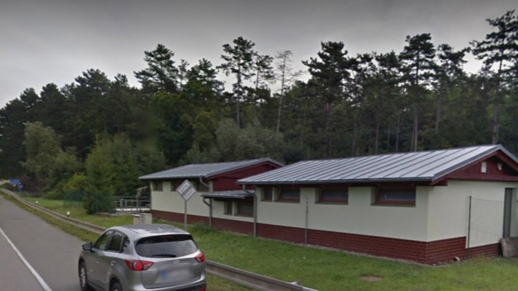 Špinavá přehrada? Mnozí lidé  ze Soběsuk a Žárovic stále nejsou  napojeni na kanalizaci