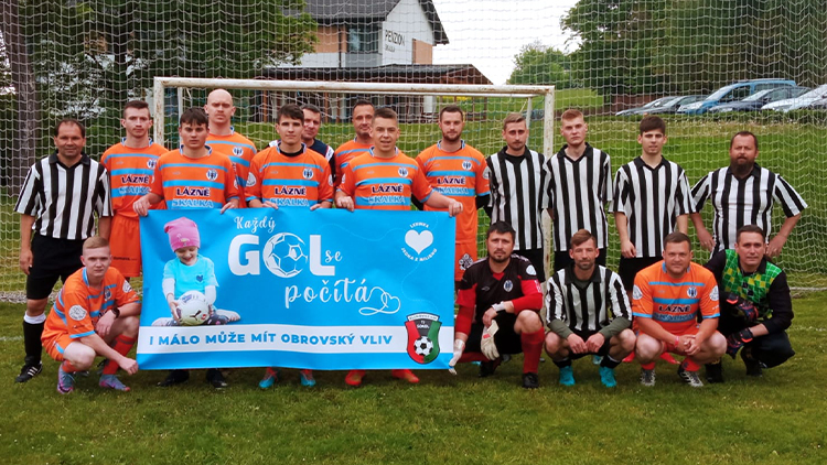 VÍKEND PLNÝ BRANEK aneb HRAJ, SKÓRUJ, POMÁHEJ!