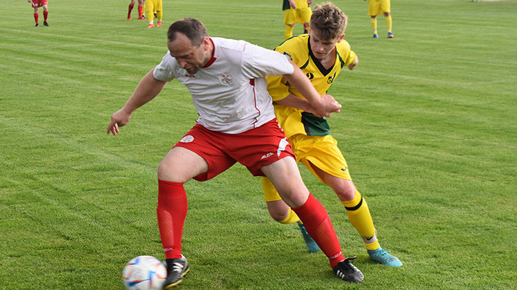 Zkušenosti zvítězily nad mládím