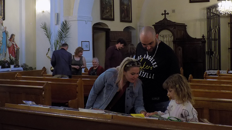 V kostelci a určicích slavili den kostelů hudbou