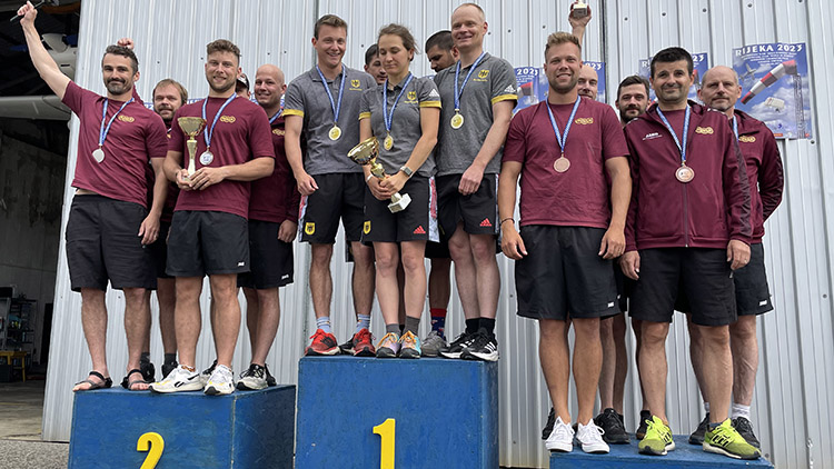 Zlato, stříbro i bronz parašutistů z Rijeky!