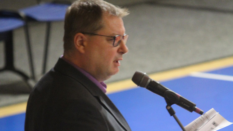 Z propadáku obrovský finanční úspěch!