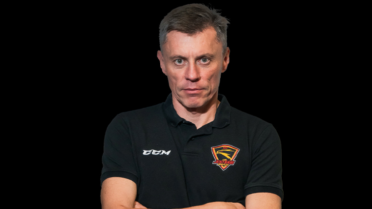 „Rozhodla dřívější nabídka i nedůvěra ve dva členy klubu!“ svěřil se Aleš Totter