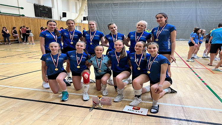 Výběr žákyň OL kraje vyhrál prestižní Memoriál Kafky