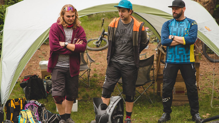 Roman Hájek : „Stále najdou lidé, kteří naši práci ničí“