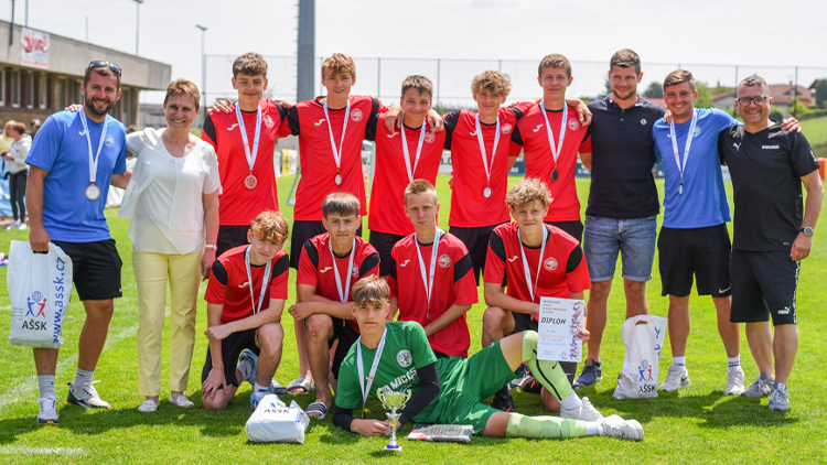 Mladí fotbalisté ZŠ E. Valenty dosáhli na republikový úspěch
