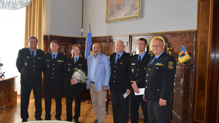 Primátor blahopřál  strážníkům k výročí