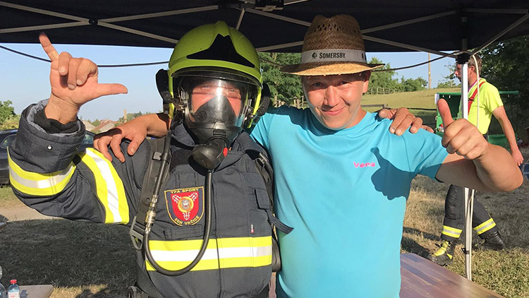 V Určicích v tropickém vedru bojovali  ŽELEZNÍ HASIČI