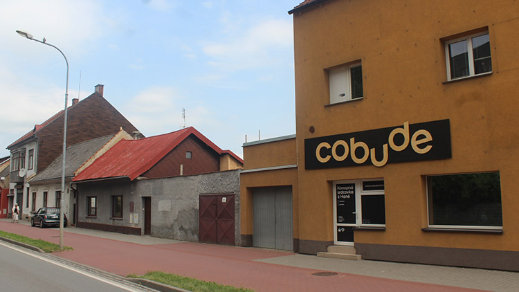 Prodejna s pěstírnou konopí  v Dolní ulici byla uzavřena!