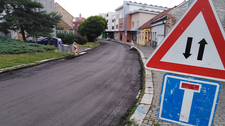 Rekonstrukce Vodní ulice  probíhá bez komplikací