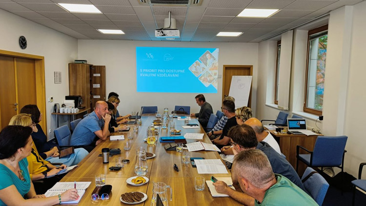 Zástupci kraje projednali novou strategii školství