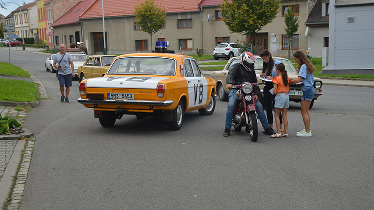 Vrbátecké hody byly ve znamení zábavy, veteránů  a charity
