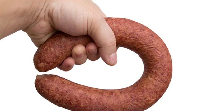 Kradli prsa i klobásy