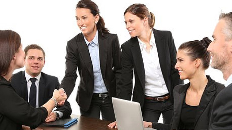 Šéfové, chcete vybudovat dobrý kolektiv zaměstnanců?