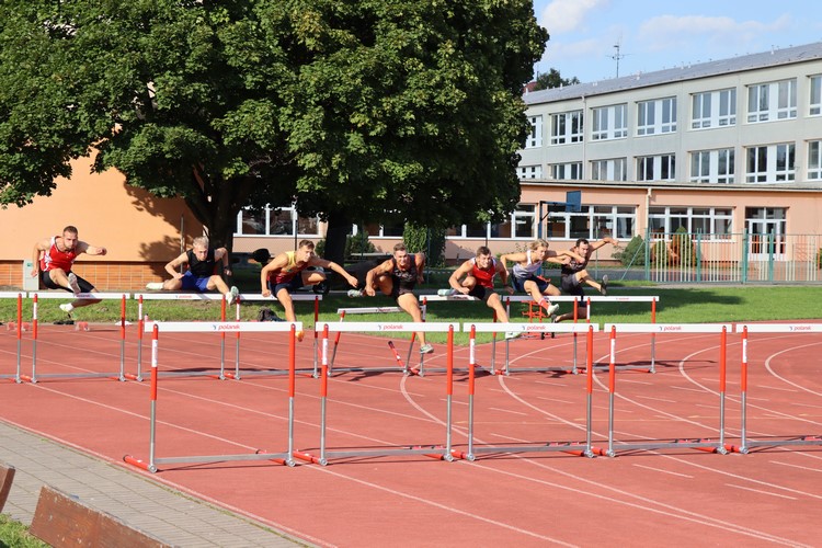 Atletickou Velkou cenu města Prostějova vyhrál Stráský, HOSTEM AKCE BYL ŠEBRLE