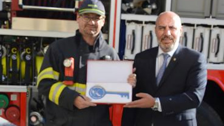 Vrahovičtí hasiči mají novou cisternu