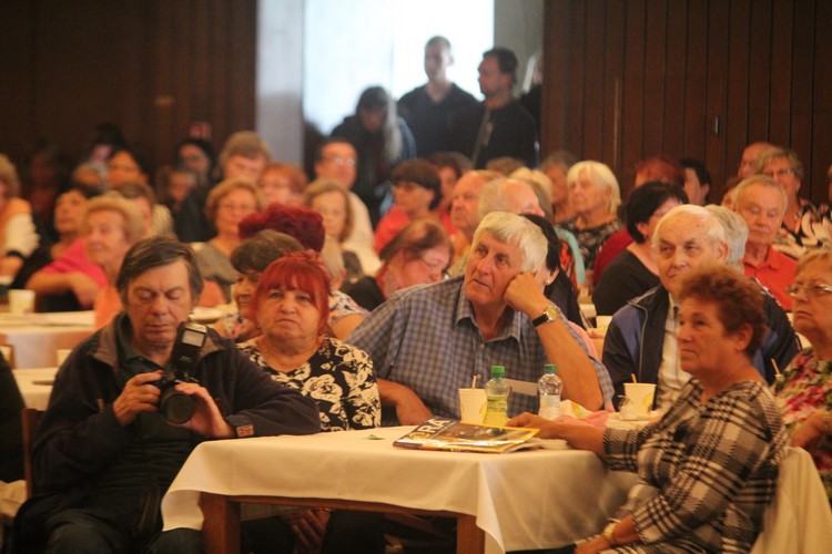 Táhl hlavně zpěvák Radim Schwab