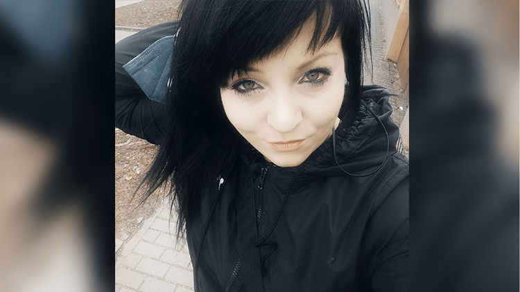 Feťácká bytná z „hradu“ kradla kola. Monika Štůralová stejně jako její bratr zcela podlehla pervitinu