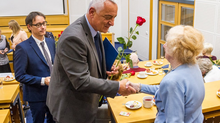 Zástupci kraje poděkovali vězňům nacistického režimu