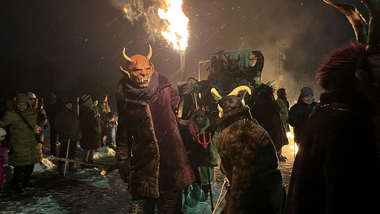 V Bílovicích málem zamrzlo i ohnivé peklo