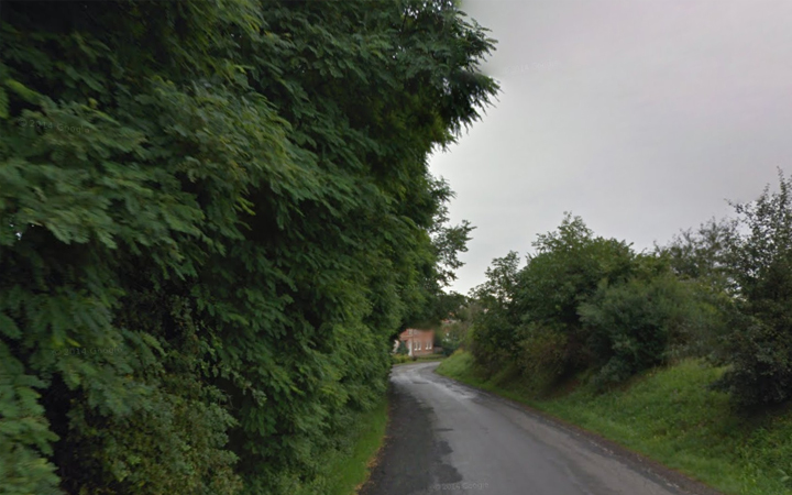 Značku dají na betonový sloup