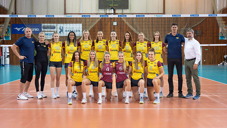 Extraligovou základní část uzavřou Hanačky  televizním šlágrem ve čtvrtek pod Ještědem