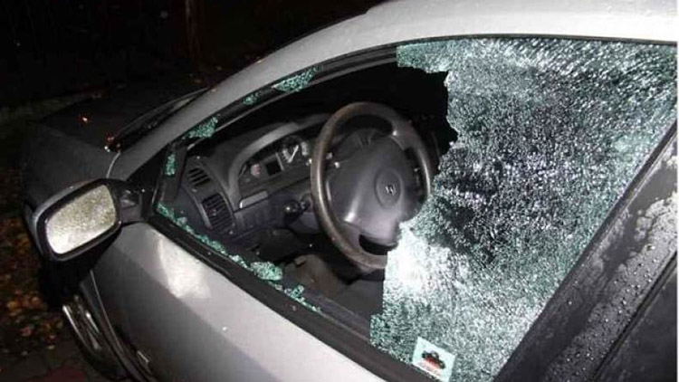 Krádež na parkovišti