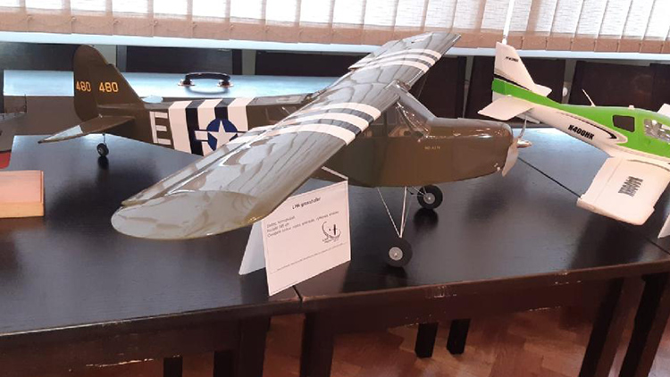 Duhu zaplnila nebeská křídla