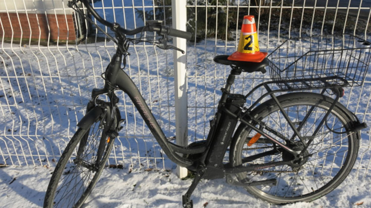 Cyklistka skončila v nemocnici!