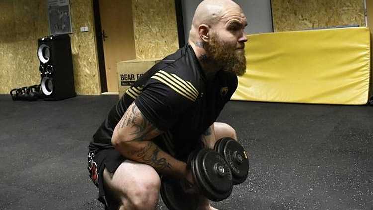 Michal Peštuka si připsal výhru v Clash of the Stars