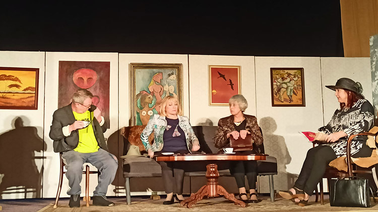 Divadelní spolek Bukovany  BAVIL KOMEDIÍ