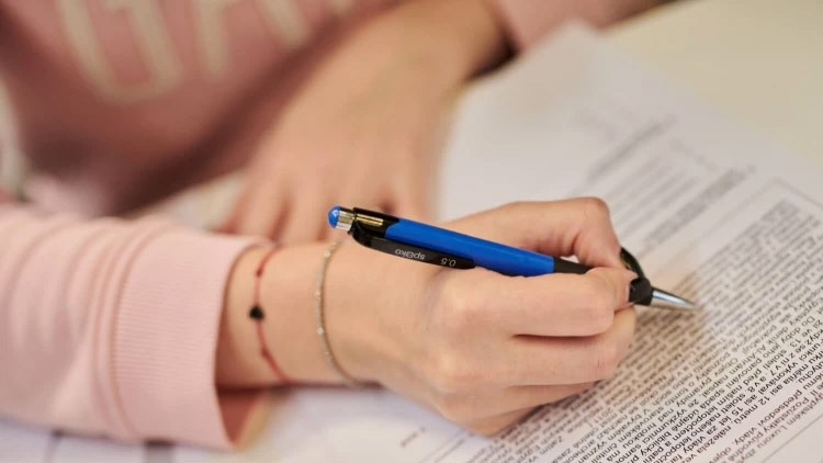 Kam za vděláním 2024