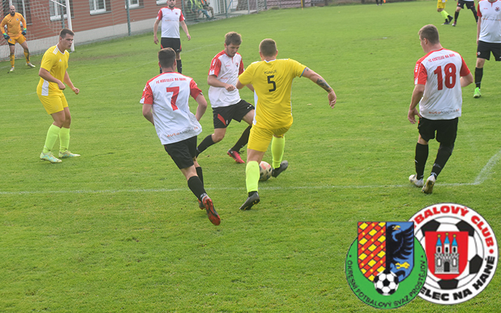 13. díl - Fotbal Extra: Stoprocentní bilance! Rezerva Kostelce je podzimním králem okresního přeboru