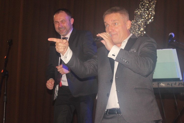 AKTUALIZOVÁNO: Vláďa Hron řádil na tanečním večeru v Určicích