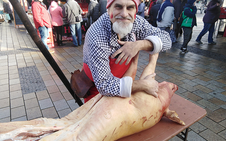 MASOPUST zalilo slunce