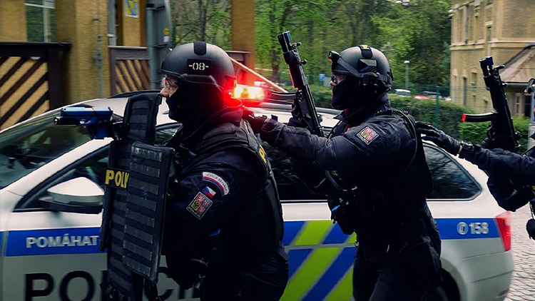 ZÁSAHOVKA  V KOSTELCI NA HANÉ!