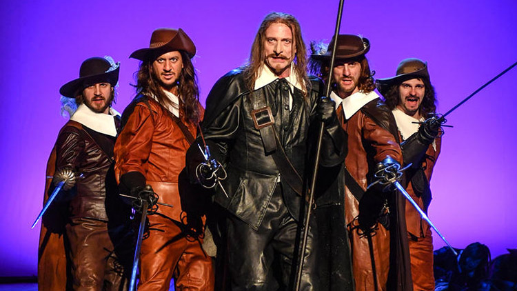 Do divadla zavítá charismatický  Cyrano z Prostějova