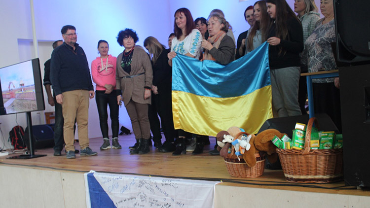 Na Zabijačkových hodech ve Vřesovicích se na Ukrajinu vybralo 406 tisíc korun!