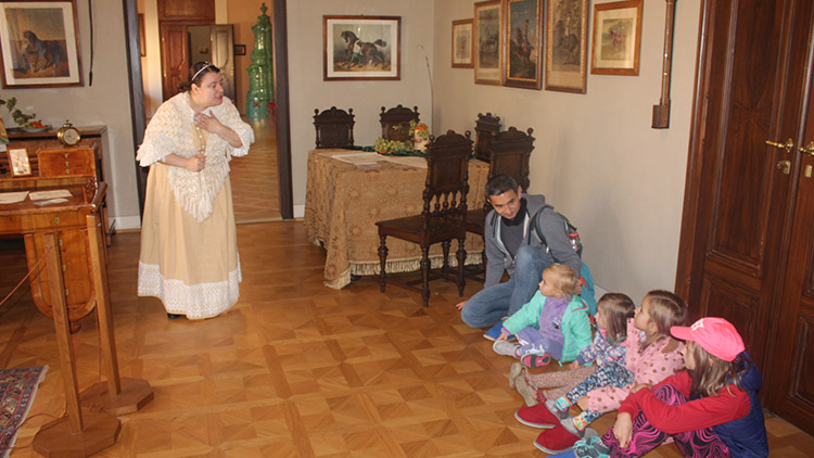 Jako průvodce si vyděláte i prožijete nezapomenutelné léto