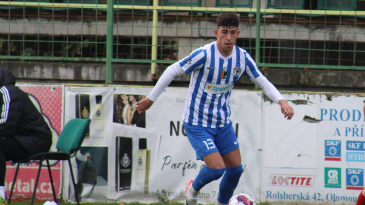 Přežitá penalta a proměněná v samém závěru.Eskáčko loupilo na Zbrojovce a může slavit