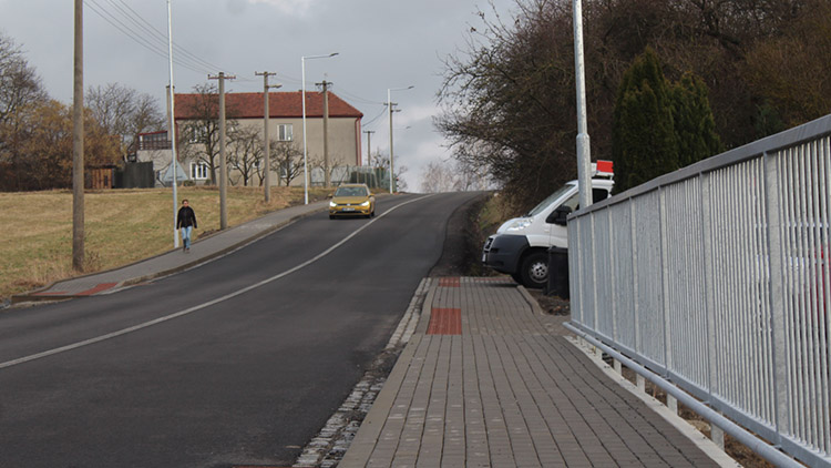 Proč chybí přechod?