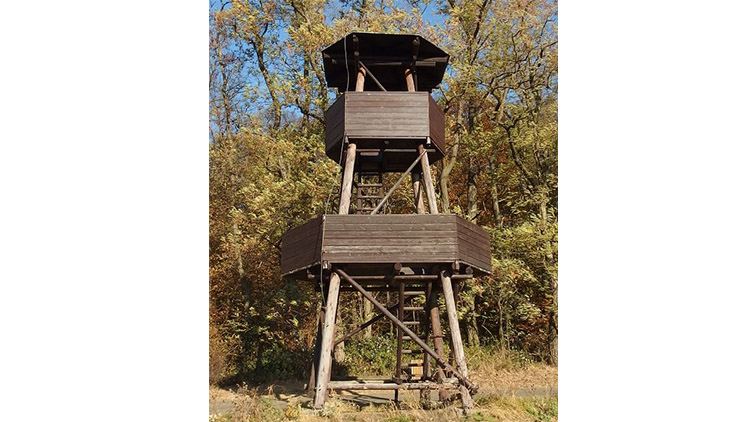 Vitčická Štátula láká  na výhled na Chřiby