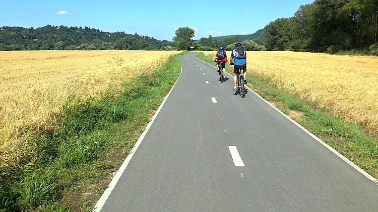 Nová cyklostezka u Brněnské