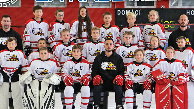 „Šli jsme postupně nahoru a kluci udělali progres,“ těší kouče starších žáků Václava Meidla