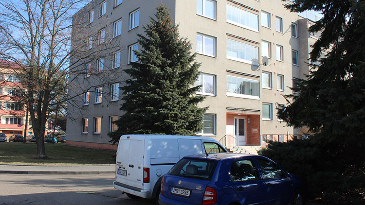 Muž z Vrahovic hrozil sebevraždou